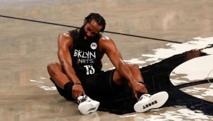 开云体育入口-哈登受伤吓出纳什一身冷汗 大胡子也该适当轮休？