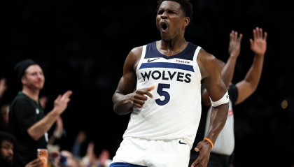 华子：我知道对手会包夹我 不管他们想做什么我都有应对的办法