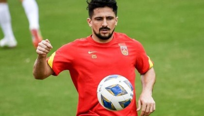 kaiyun-非国足队长出席发布会头一回 洛国富再次致歉足协