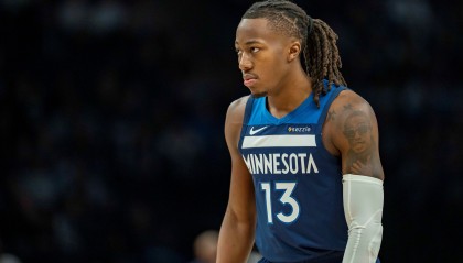 kaiyun-森林狼队史打出15分15板10助的球员：道苏姆、加内特、乐福