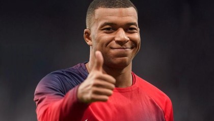 开云体育官网-BBC：姆巴佩同意加盟皇马，签字费1.5亿欧元